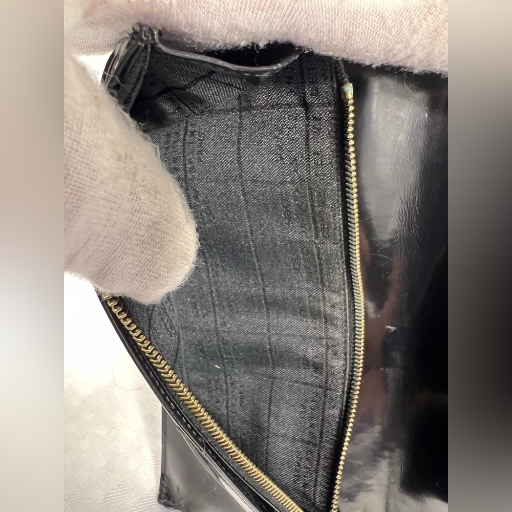 CELINE Vintage Black Patent Long Wallet with Box - Picture 9 of 13